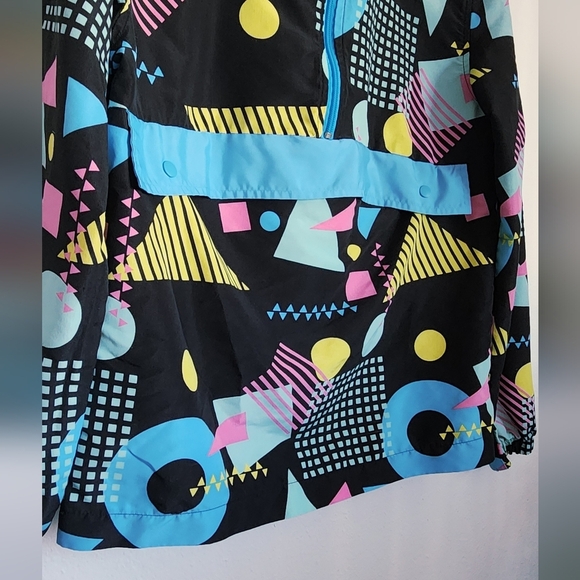 Super Massive Women's Printed Multi-colored Hooded Windbreaker Zip Front Sz S - Picture 4 of 11